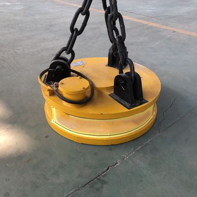 स्क्रैप लिफ्टिंग इलेक्ट्रोमैग्नेटिक लिफ्टर 380V ~ 660V 50Hz / 60Hz नमी सबूत