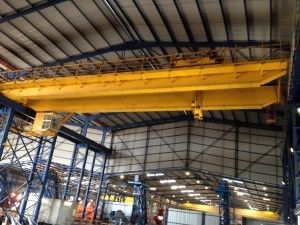 QD टाइप डबल गर्डर ओवरहेड क्रेन AC380V 50Hz हाई वर्किंग ड्यूटी