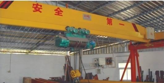 10t 15ton 20t सिंगल गर्डर ओवरहेड क्रेन 40M उठाने की ऊँचाई