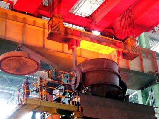 स्टील बनाने के लिए हैवी ड्यूटी 74 / 20t डबल गर्डर ओवरहेड फाउंड्री क्रेन