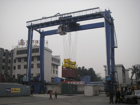 40t RTG रबर टायर्ड गैन्ट्री क्रेन क्वायसाइड कंटेनर गैन्ट्री क्रेन