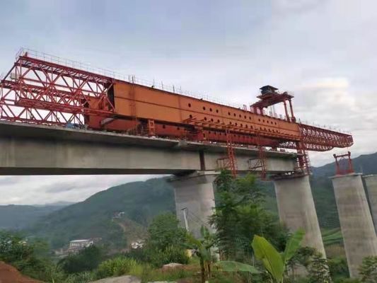 200 टन बीम लॉन्चर क्रेन ब्रिज गर्डर लॉन्चर स्पैन 50 मीटर 40 मीटर